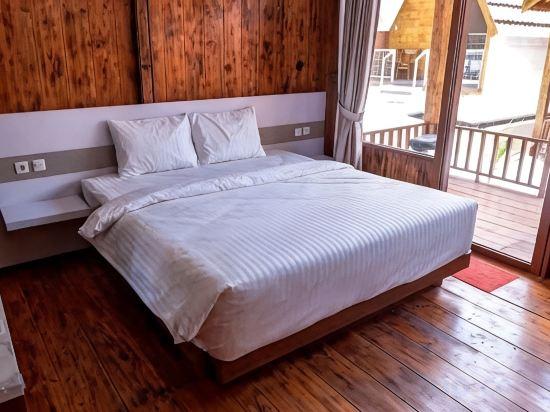 Dlawu Mountain Cottage 6/17
