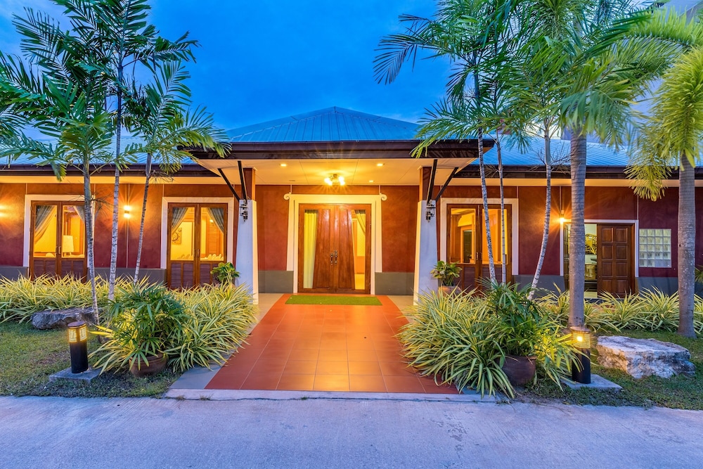 Eastiny Resort Spa 2/50
