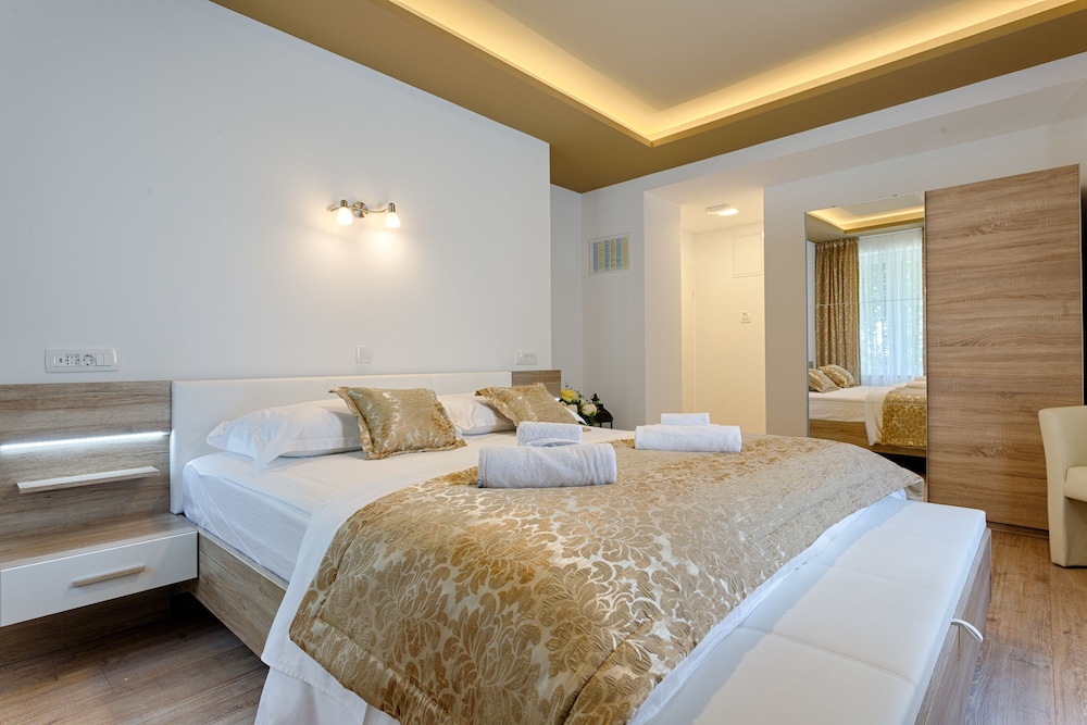 Luxury Rooms Floramye - Adults Only 26/80