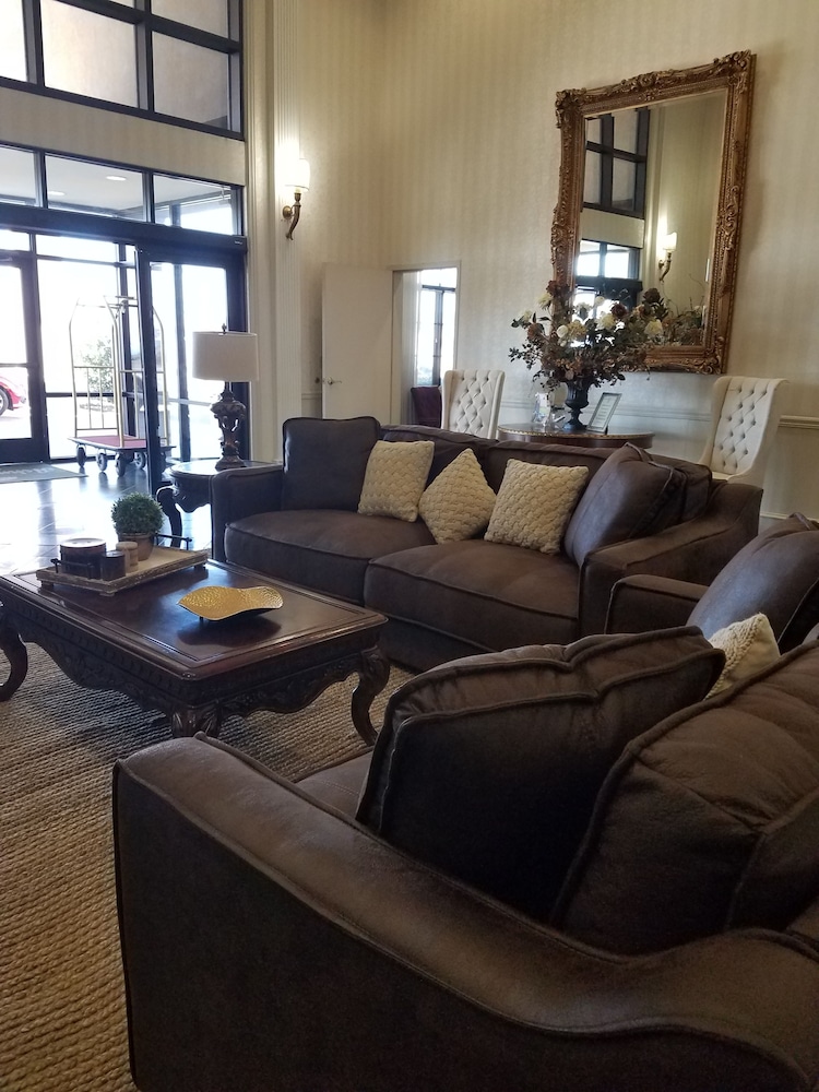 Spark by Hilton Amarillo East 33/48
