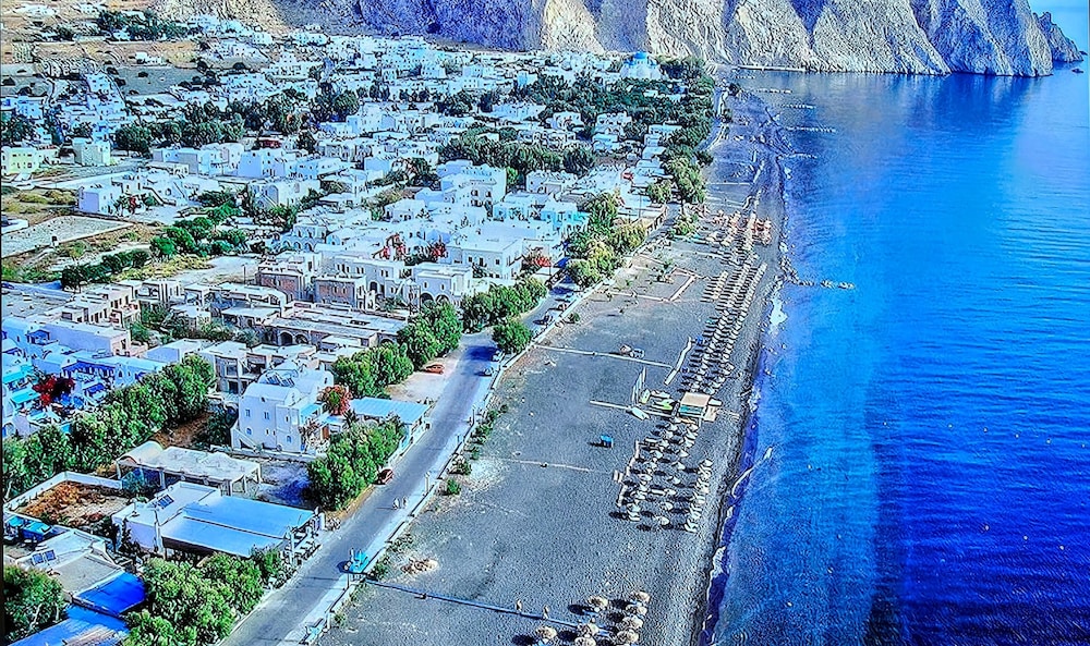 Pleasure Beachside Studios 37/50
