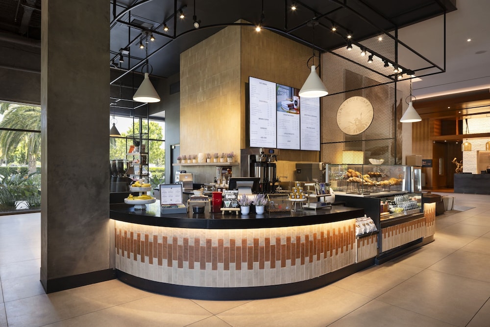 MARRIOTT IRVINE SPECTRUM 6/50