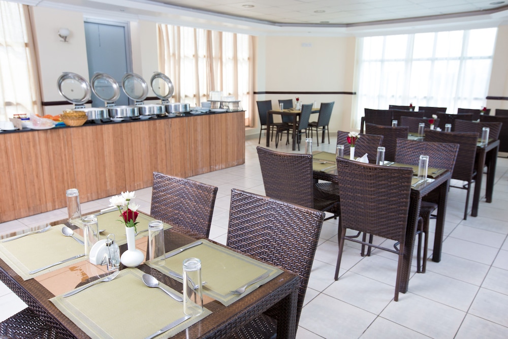 Mayfair Hotel 50/62