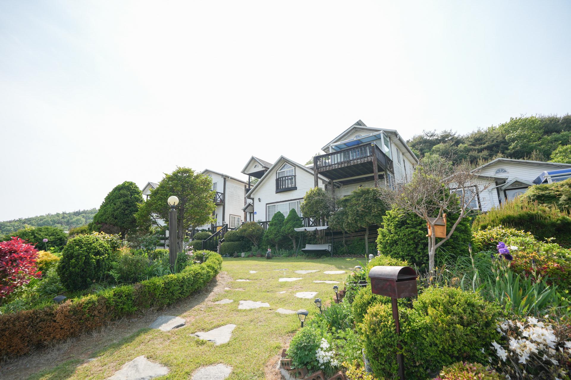Anmyeongdo Dream Pension 4/50