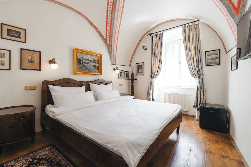 Hotel Leonardo 12/50