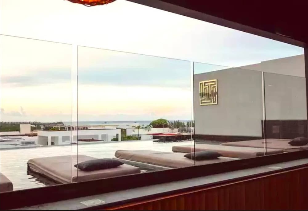 IT Boutique Hotel and Restaurant 44/73