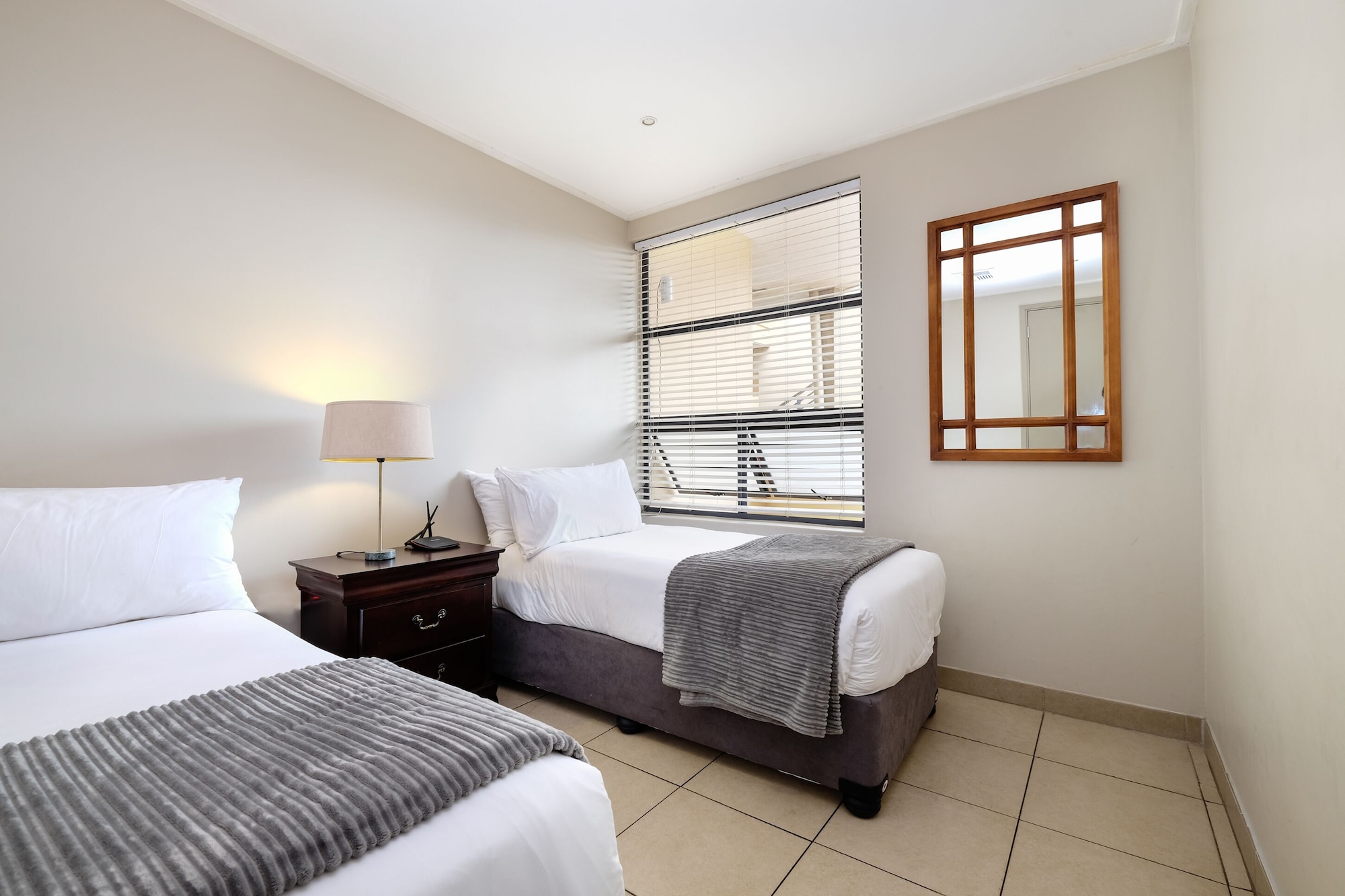 2 BEDROOMS, DELUXE, APARTMENT, BEACH FRONT, HARBOUR VIEW