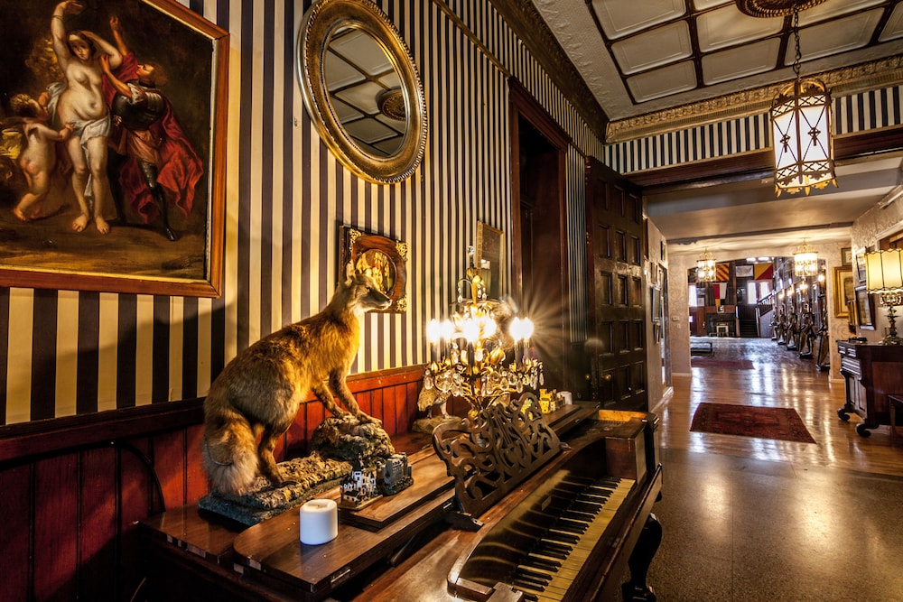 Amsterdam Castle 39/59