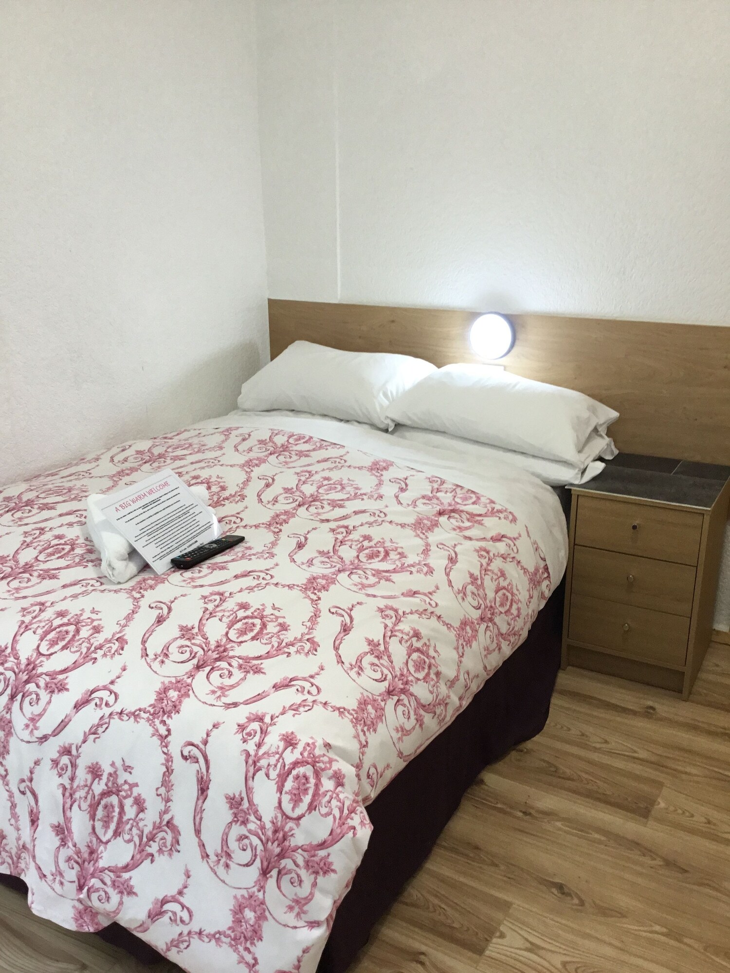 STANDARD, TWIN BEDS