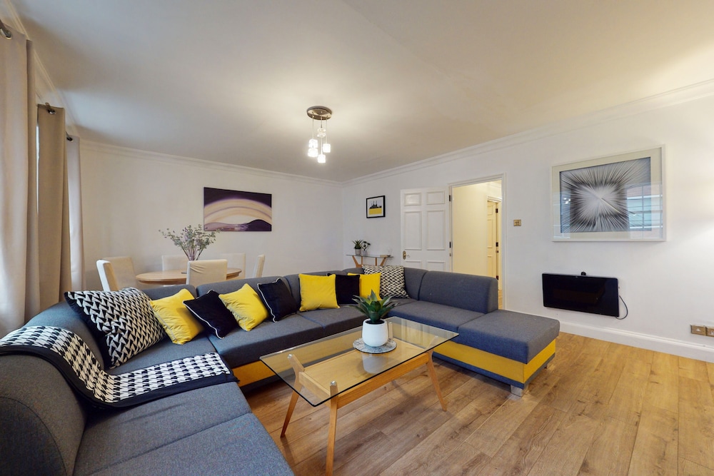Park Lane Apartments/Clarges Street 27/50
