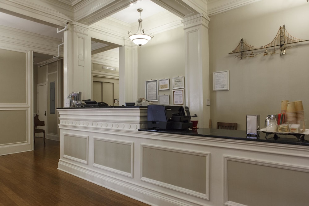 Grant Hotel 5/45