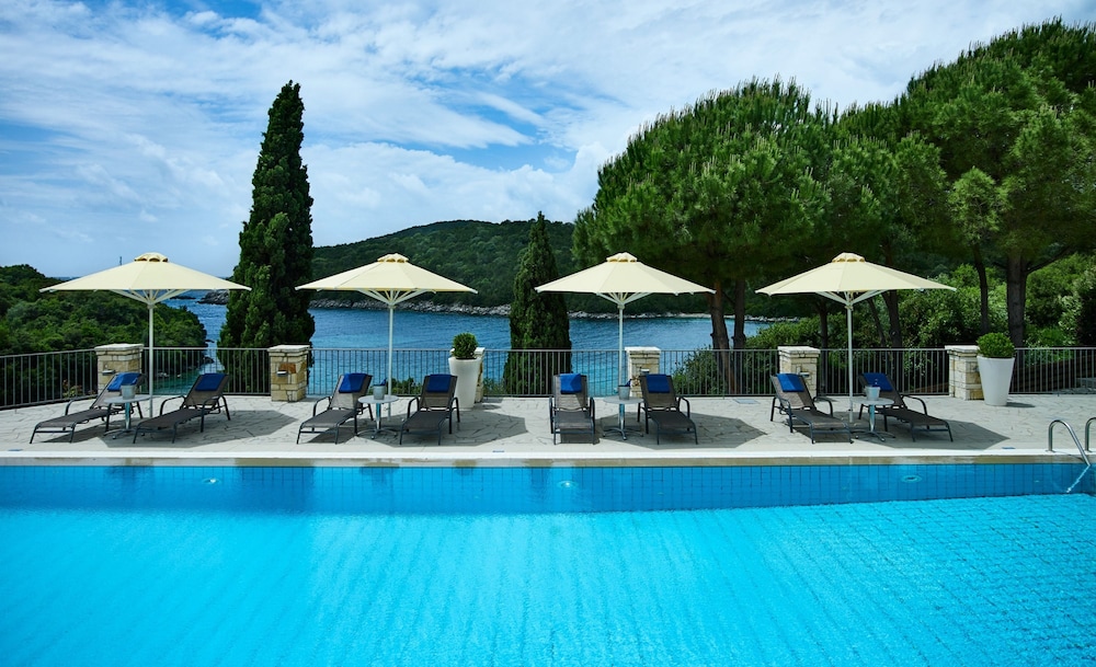 Movenpick Resort Agios Nikolaos Sivota 4/39