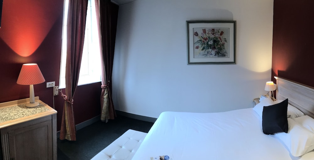 Brit Hotel Aux Sacres - Reims Centre 22/51
