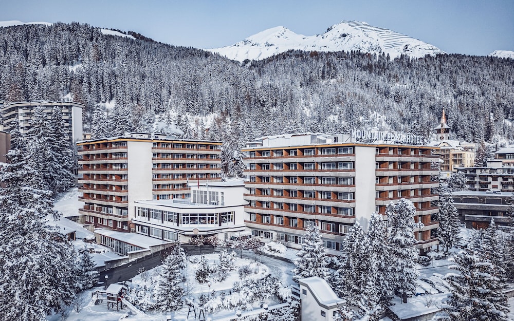 Mountain Plaza Hotel 1/43
