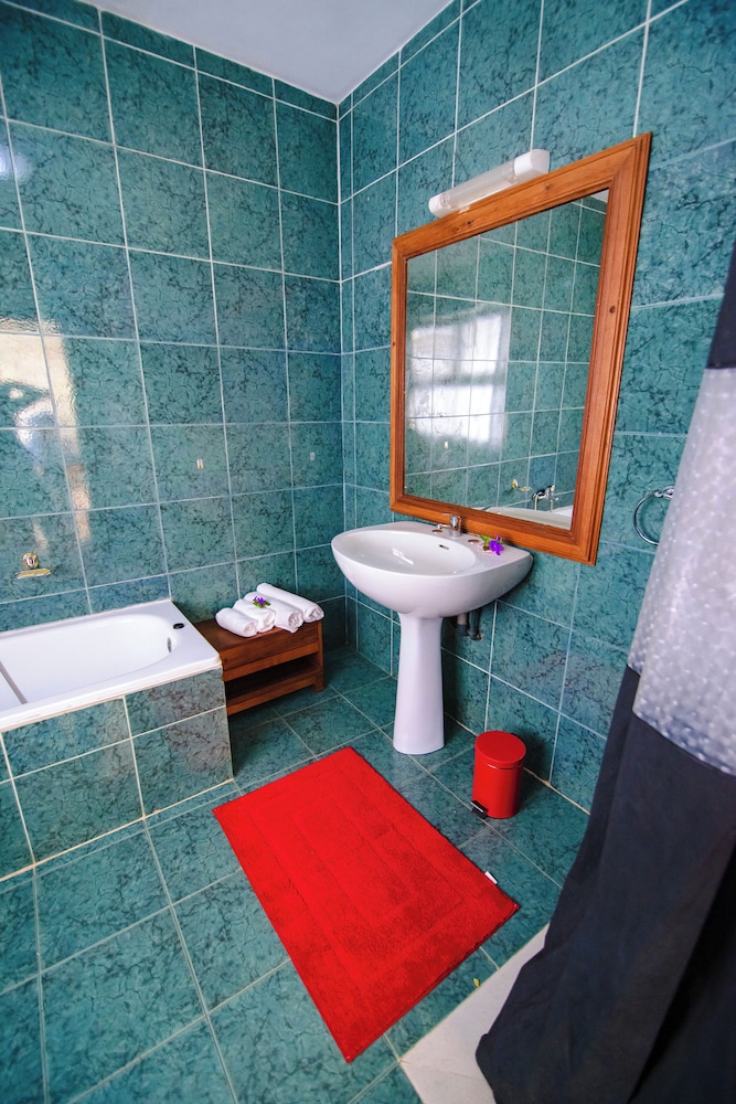La Residence D Apos Ankerana 48/50