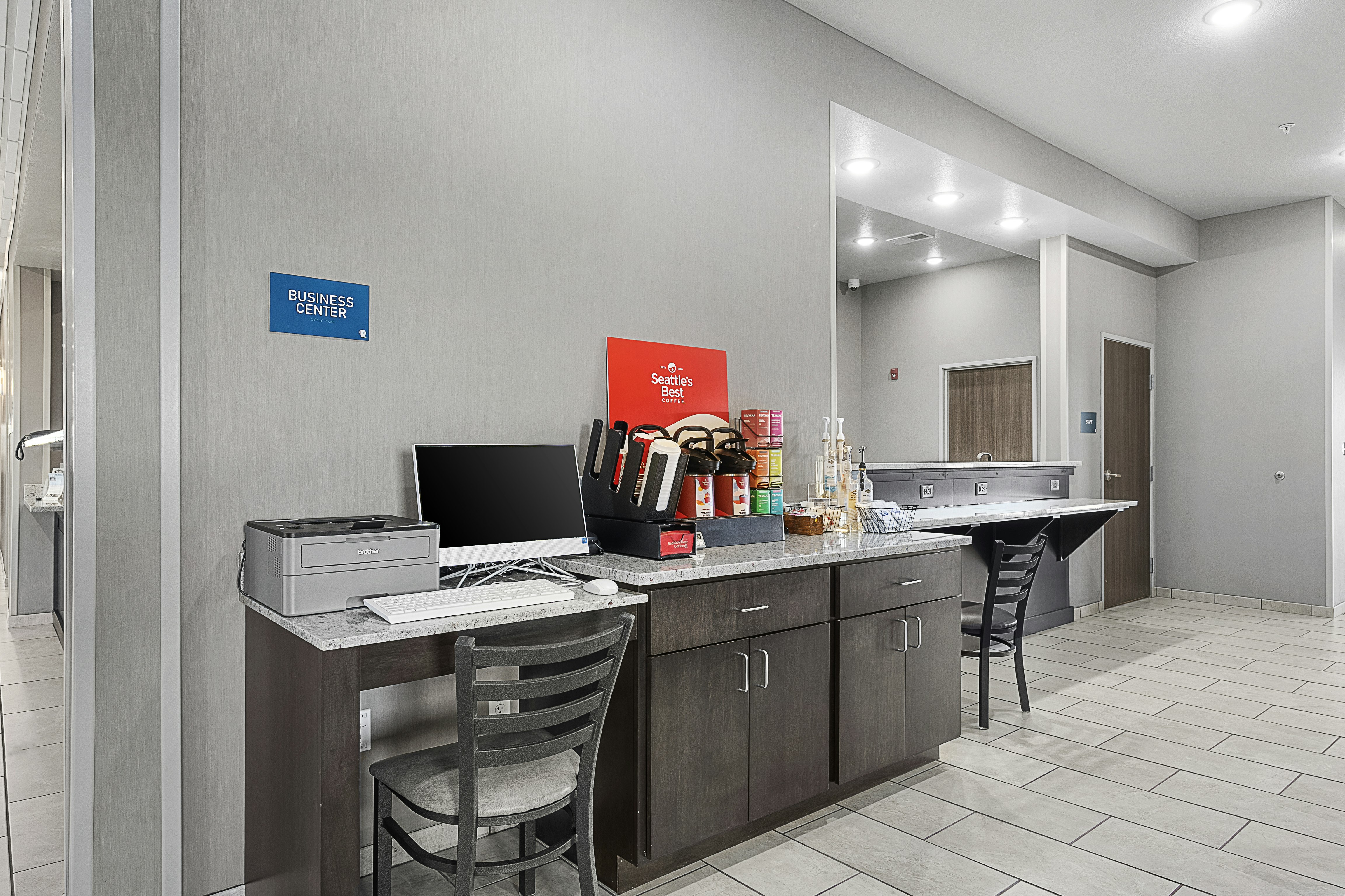 Riverstone Suites - Chippewa Falls 35/50