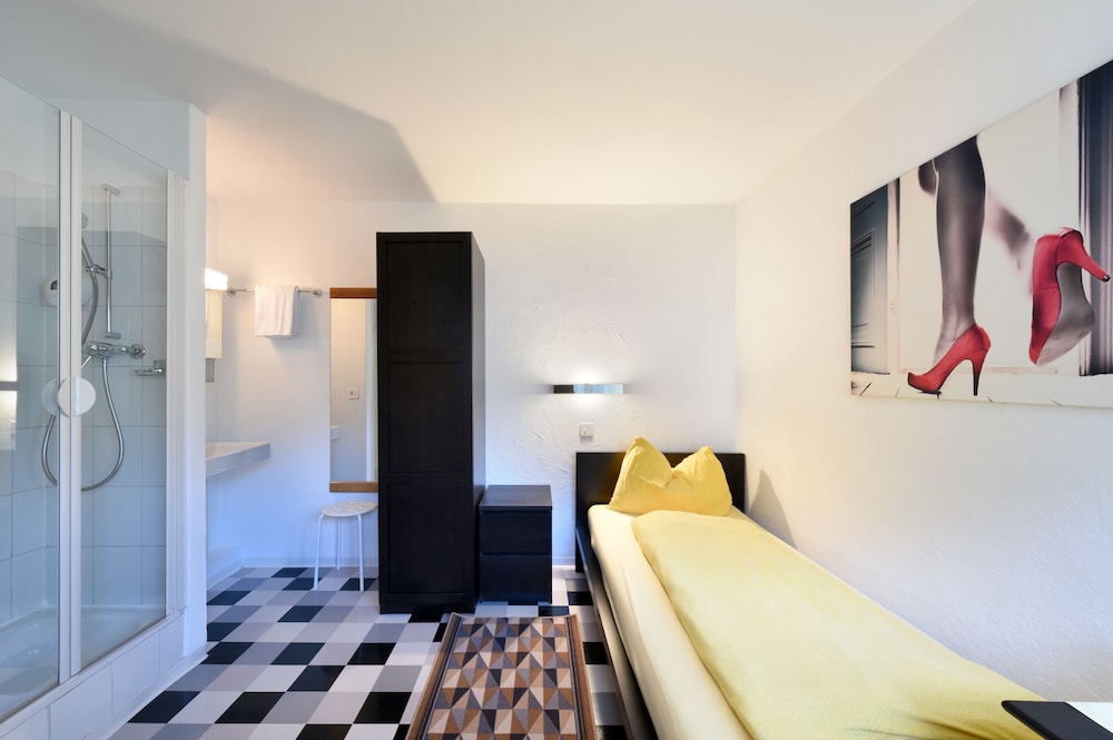 Schlosshotel - Self Check-In Hotel am Schlosspark 10/47
