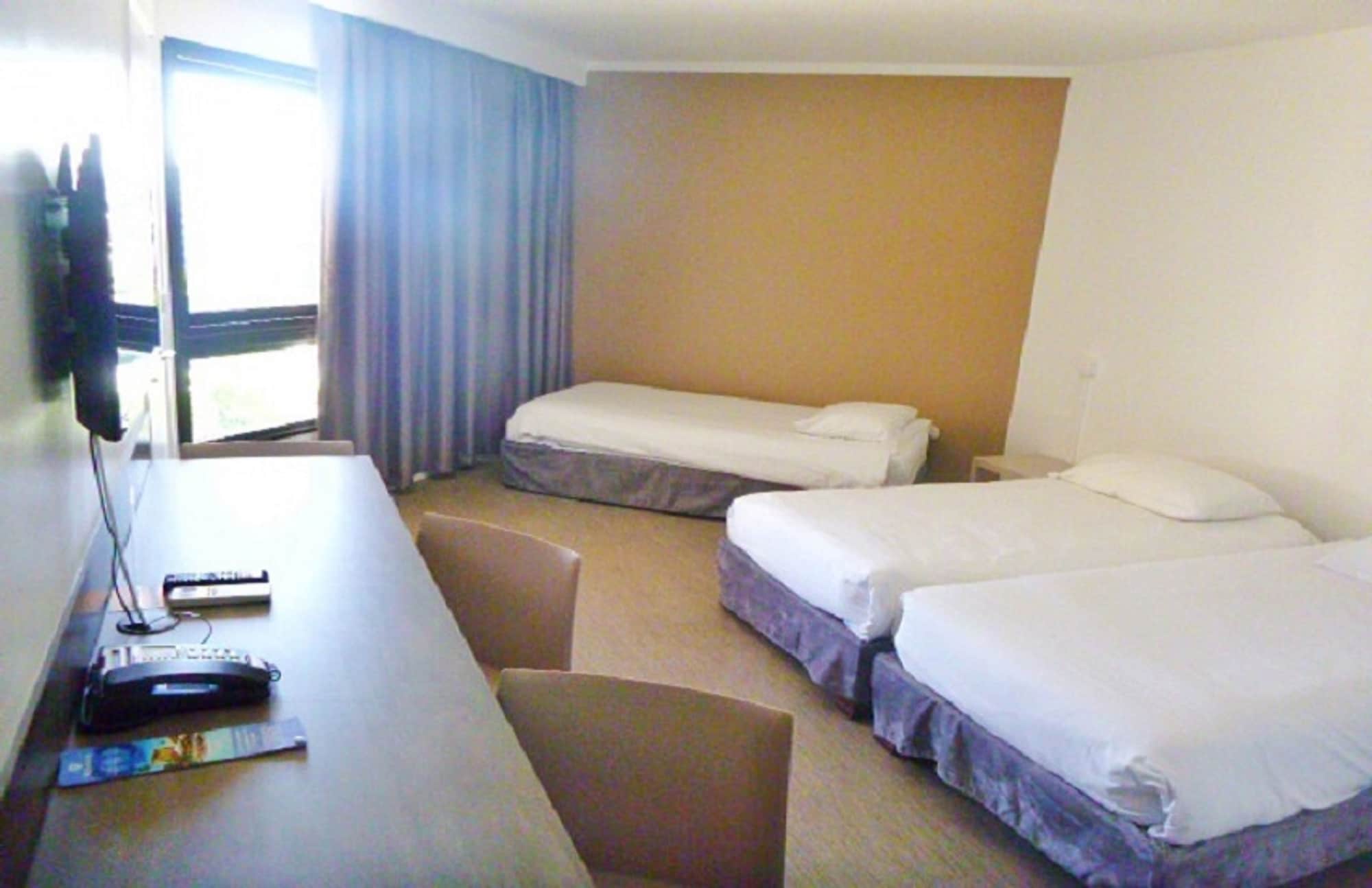 STANDARD, DOUBLE BED