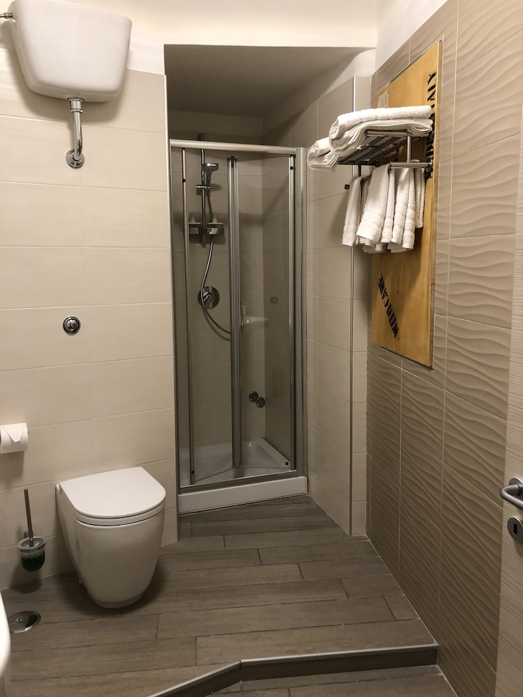 Napoli City Inn B&B 26/31