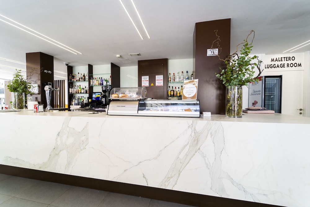 Hotel Montesol 10/64