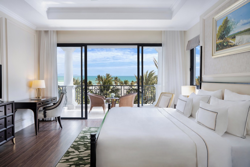 3 Bedrooms, the Level, Villa, Twin Beds, 2 King Beds, Ocean View
