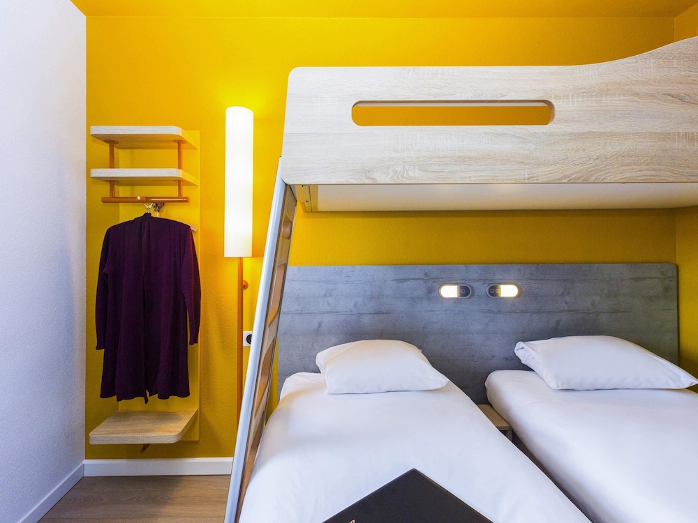 Ibis Budget Rochefort 32/50