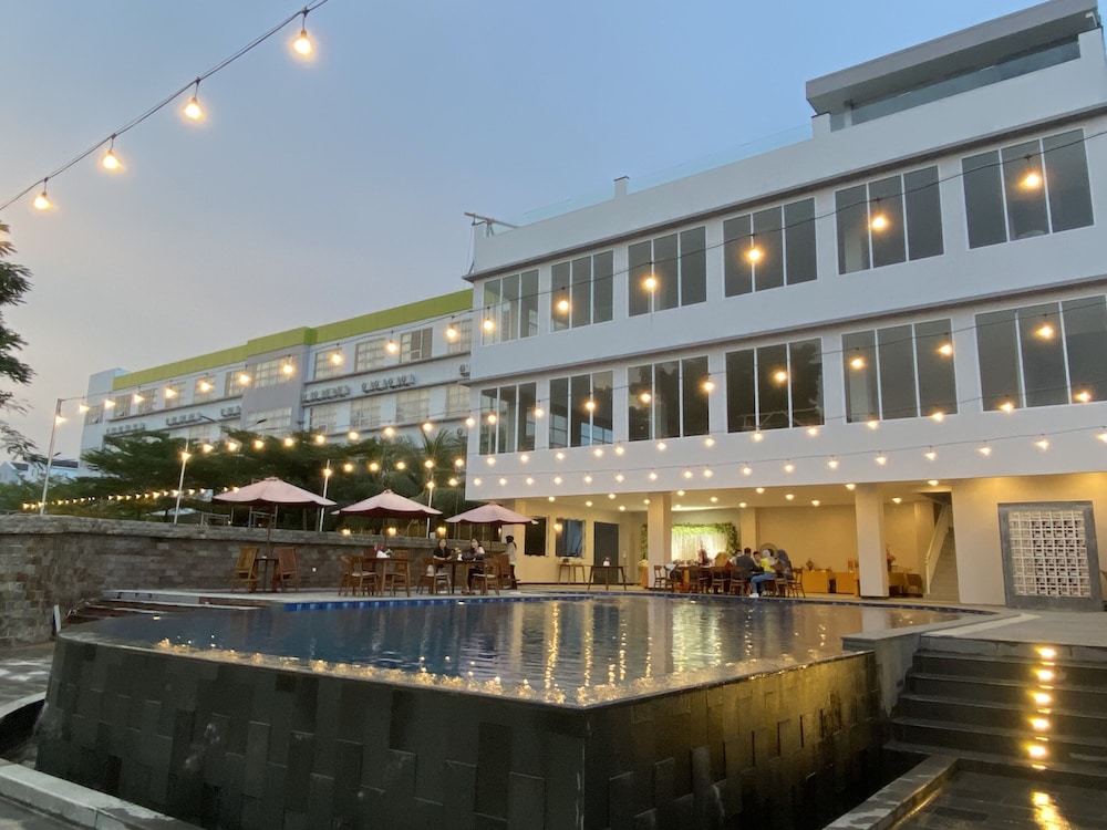 Airish Hotel Palembang 1/39