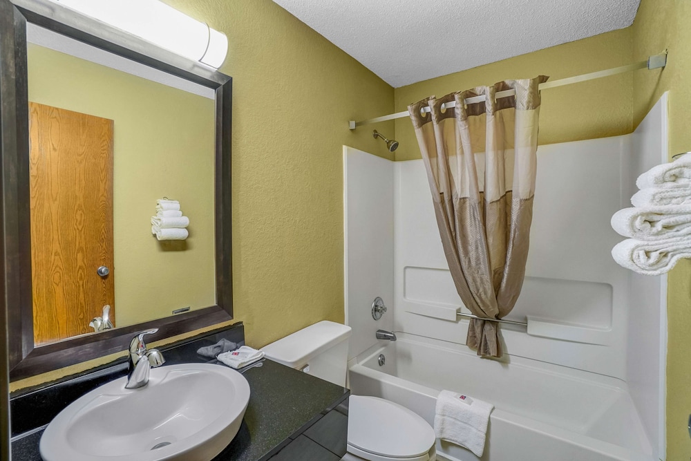 Motel6 Morehead, KY 66/67