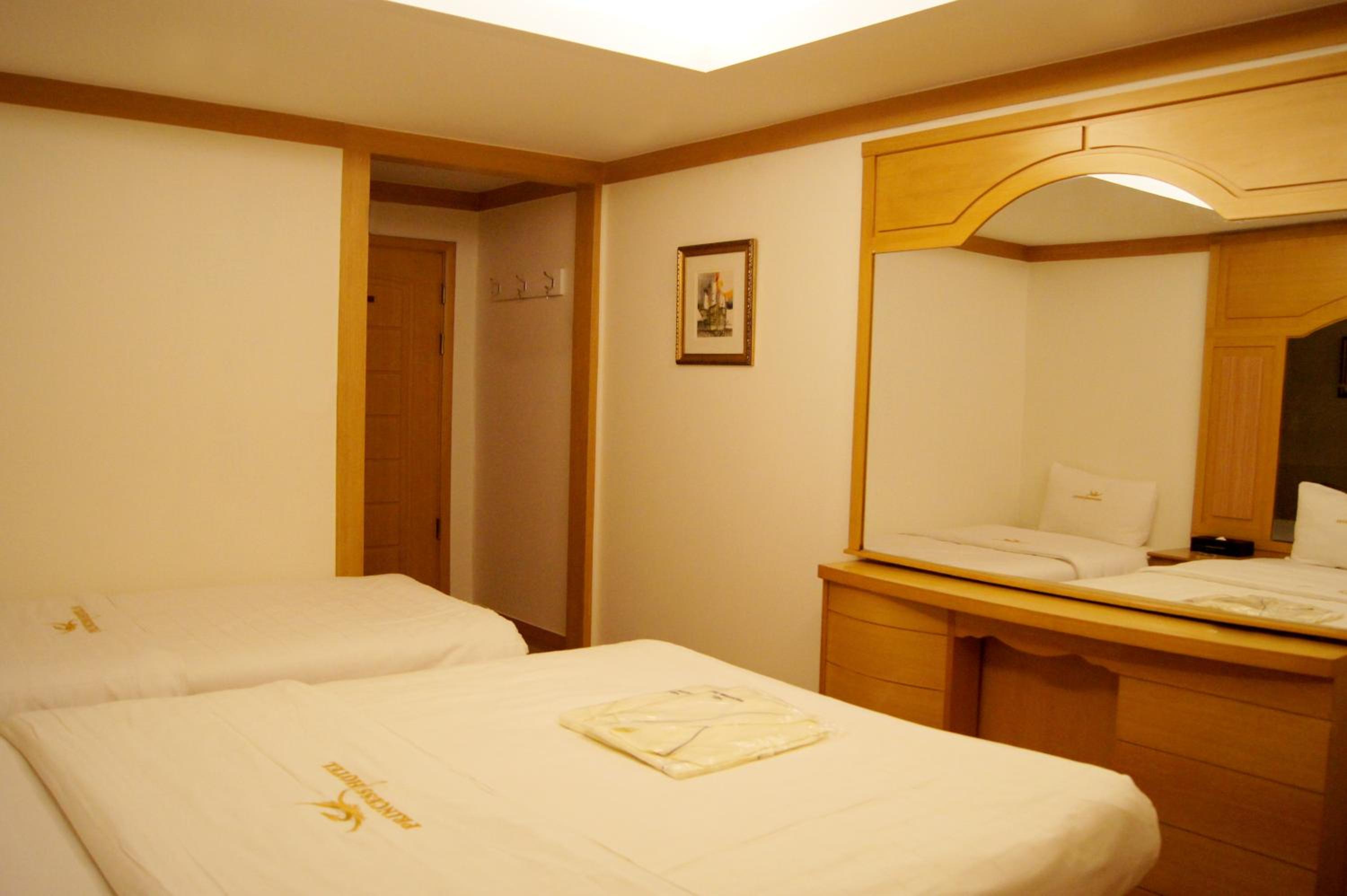 Princess Hotel 18/22