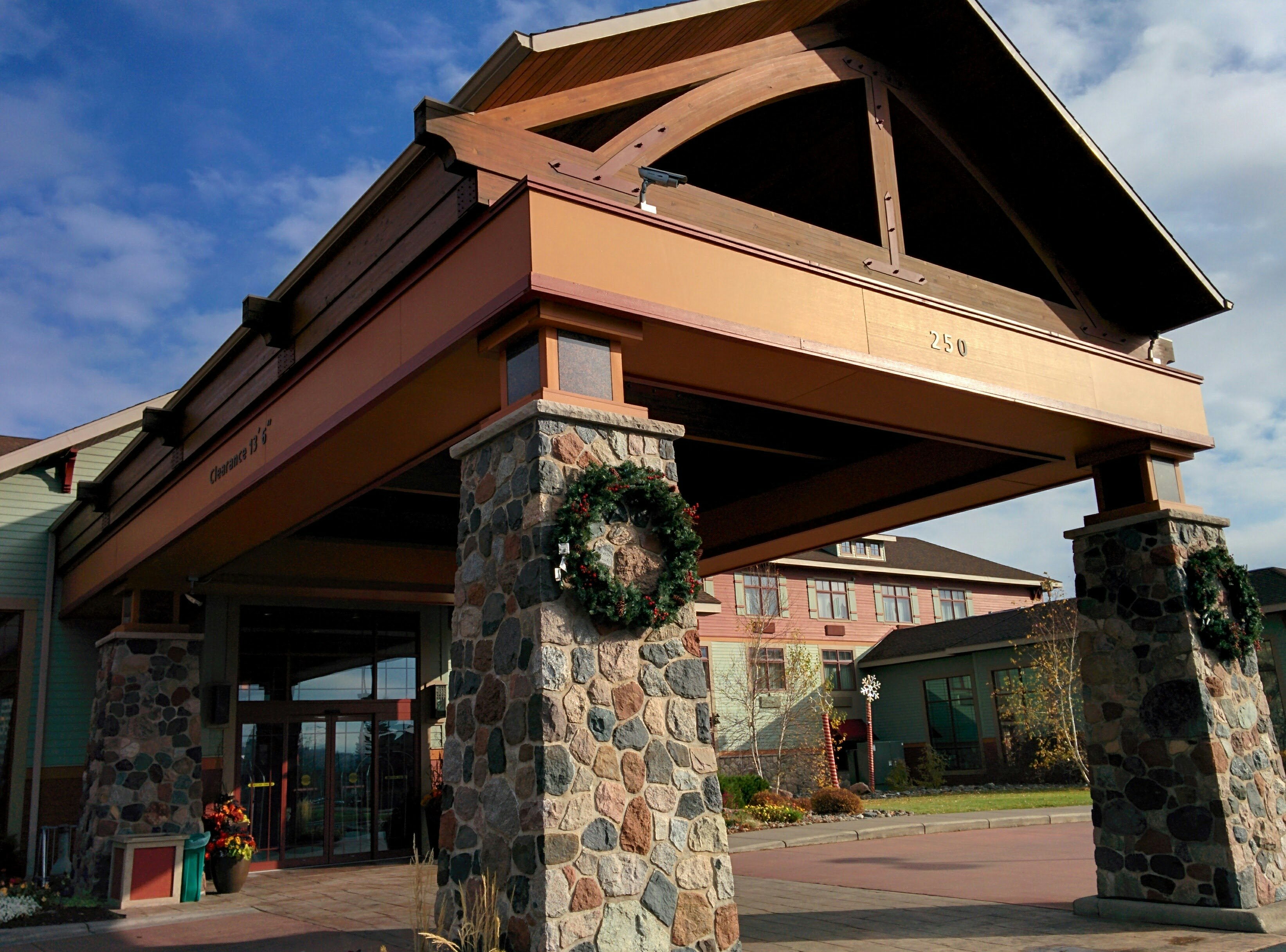 Canal Park Lodge 2/41