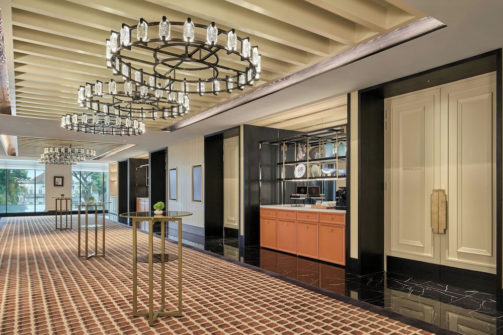 The Millen Penang, Autograph Collection 14/65