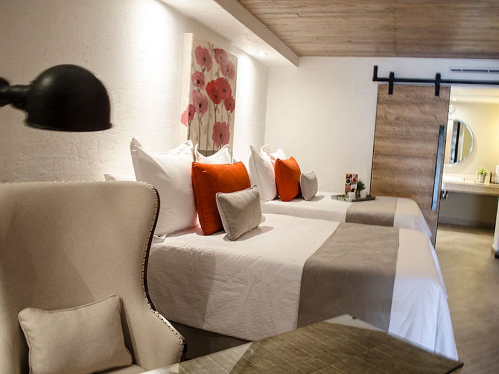 Ne Hotel Nueva Estancia 18/51