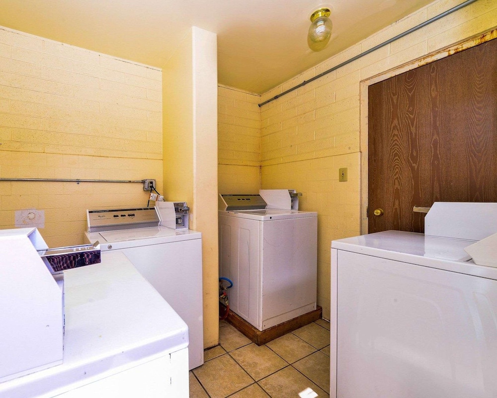 Rodeway Inn At Lake Powell 20/42