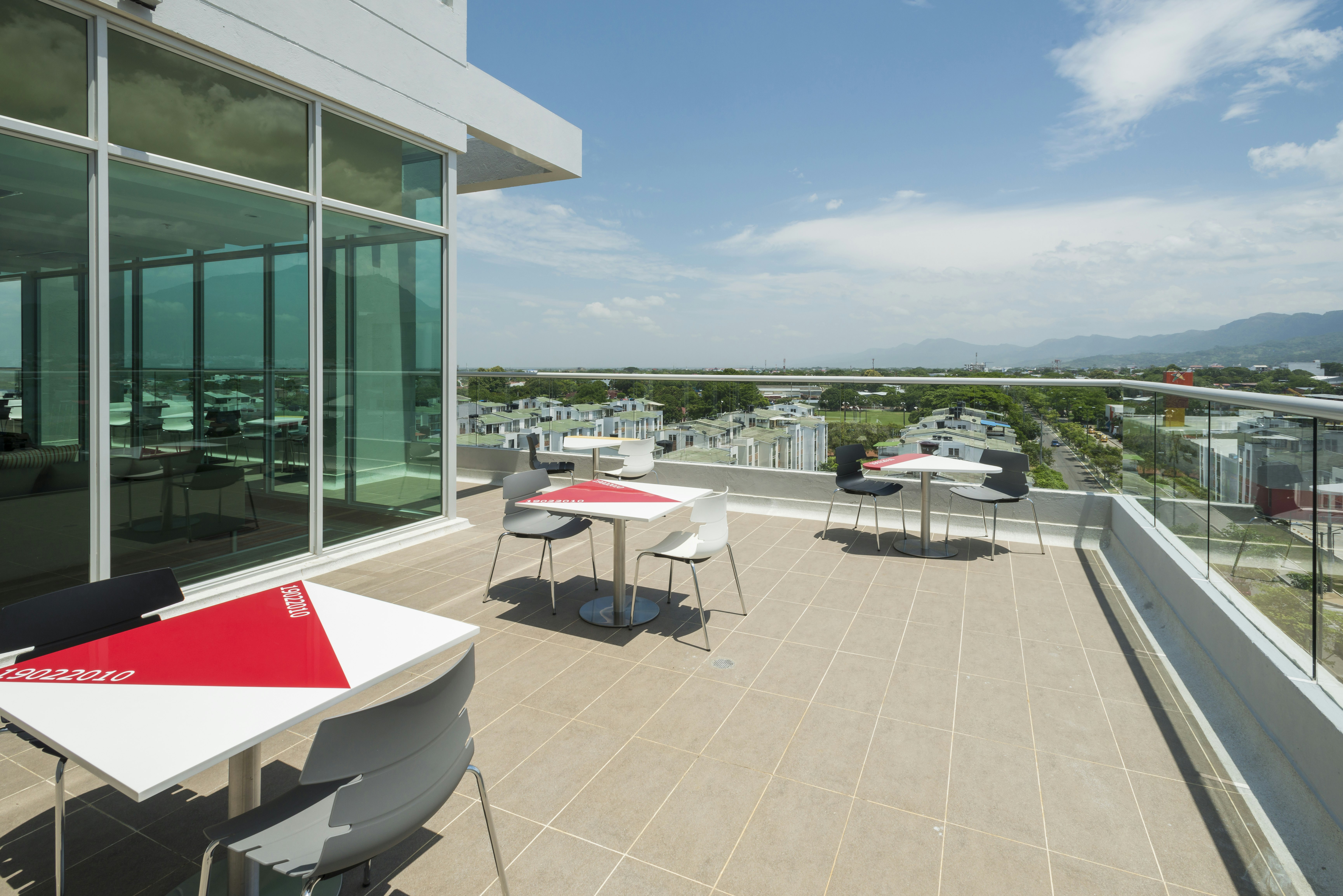Hampton by Hilton Yopal 3/22