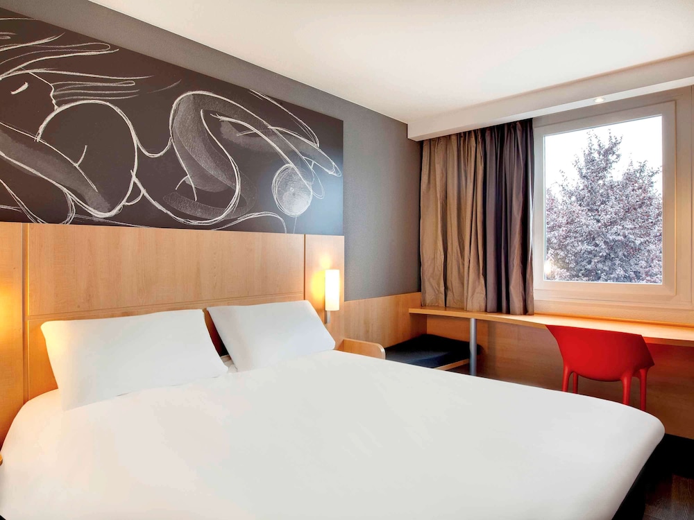 Ibis Clermont Ferrand Nord Riom 11/45