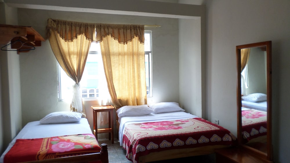 Miconia Hostal 35/49