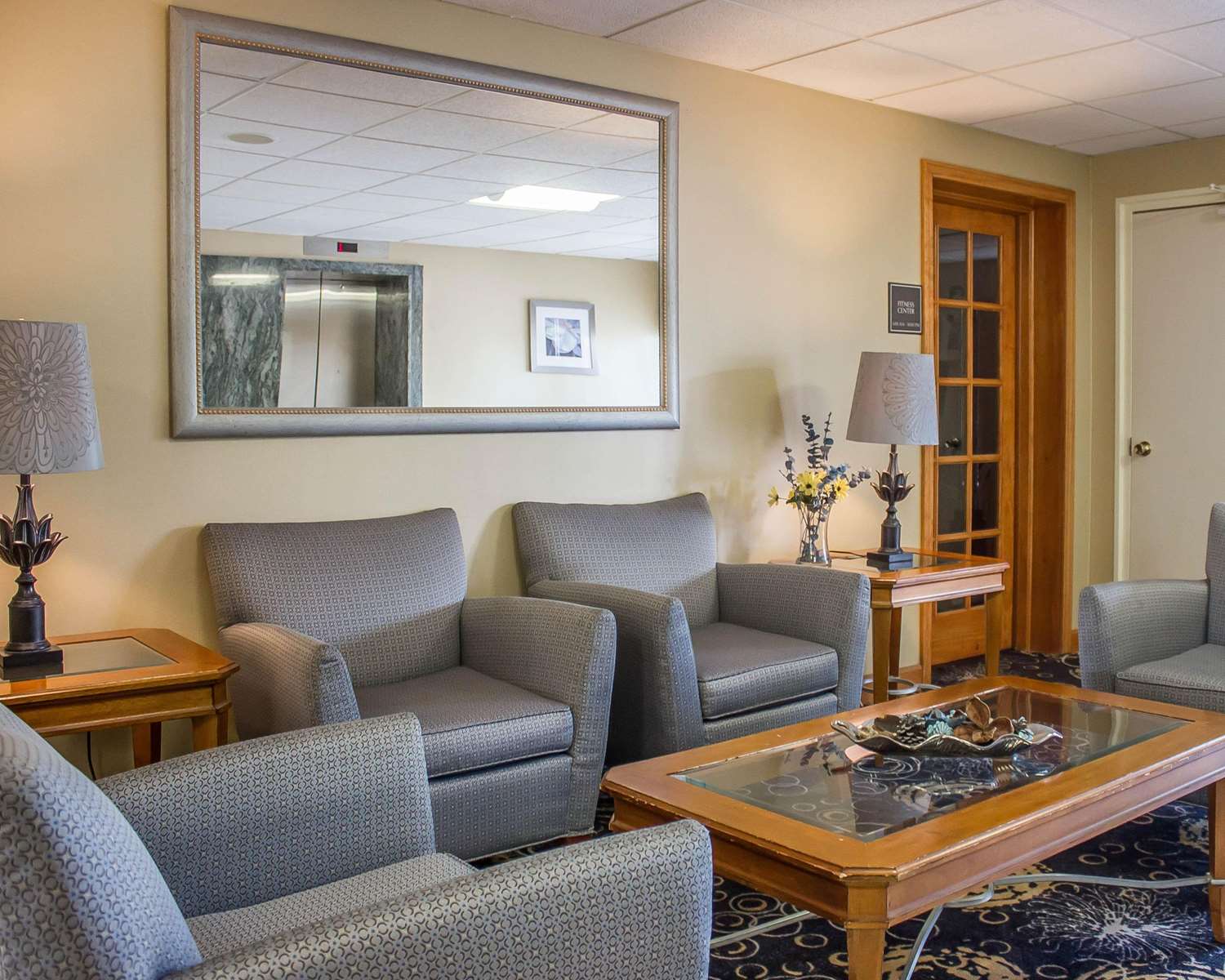 Comfort Inn Wethersfield - Hartford 10/18