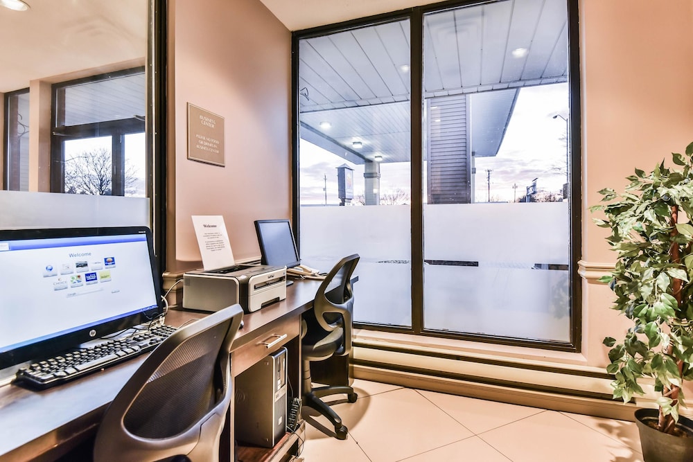 Comfort Inn & Suites Ambassador Bridge 19/39
