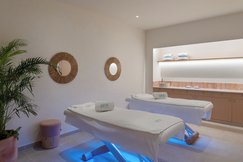 Iberostar Waves Club Cala Barca 20/50