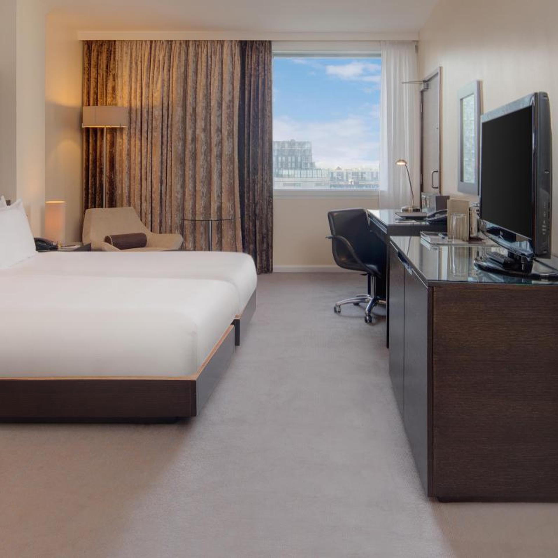 غرفة بسريرين منفصلين، Hilton London Canary Wharf 6/15