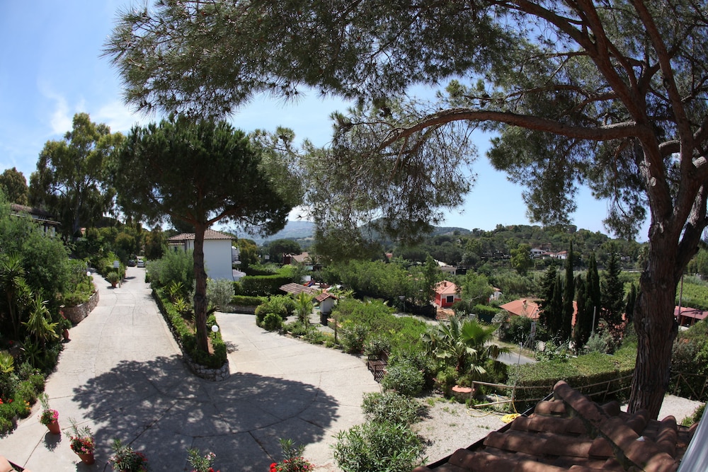 Hotel Villa Giulia 5/67