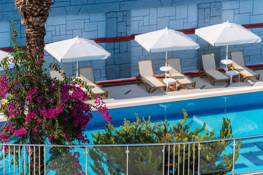 Sealife Kemer Resort 42/44