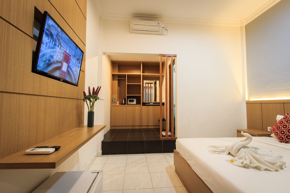 Pondok Anyar Inn 16/50