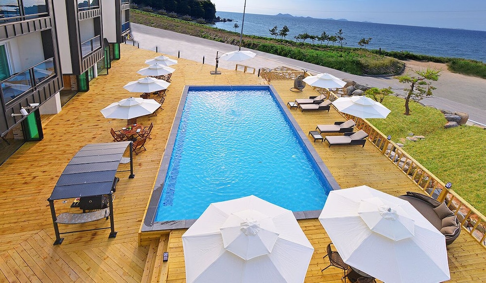 Buan Glories Pension 37/41