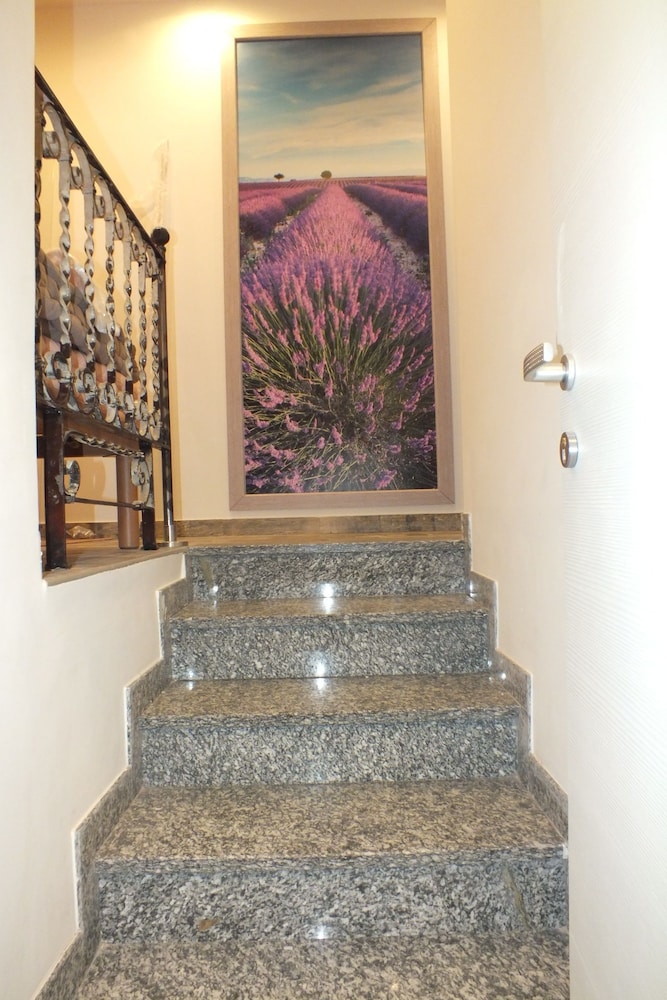 Atmos Luxe Navigli Hostel & Rooms 24/47
