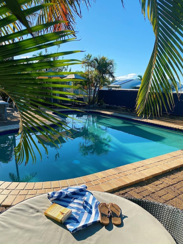 Pandanus Palms Resort 18/50