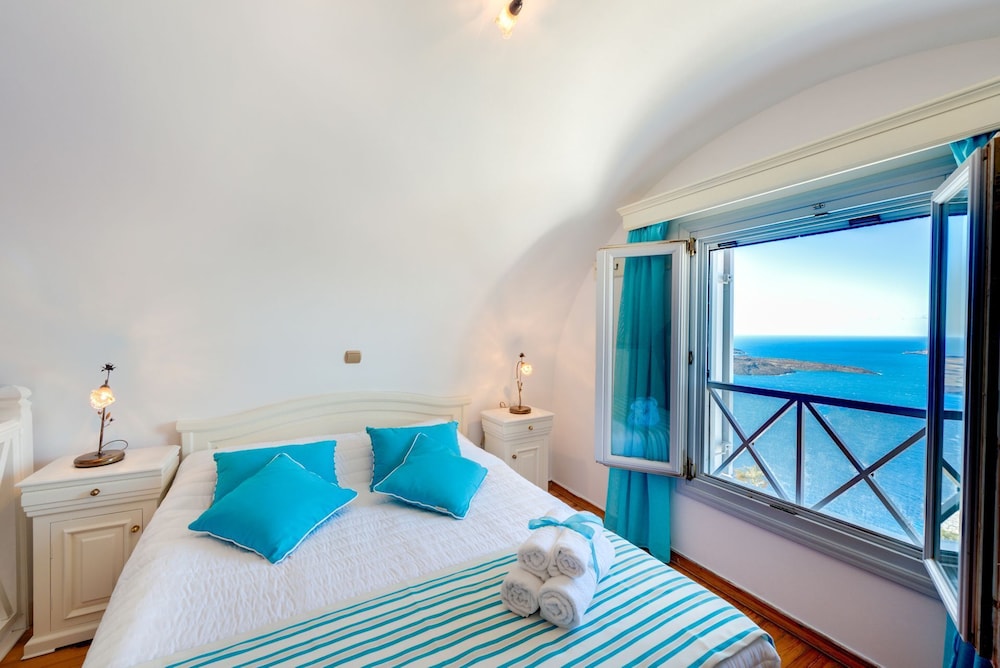 Maisonette, Deluxe, Quadruple, Double Bed, Sea View, 2 Sofa, Hot Tub