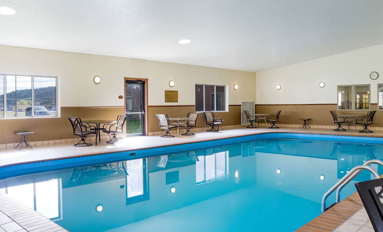 Comfort Inn & Suites Custer - Crazy Horse Area 21/36