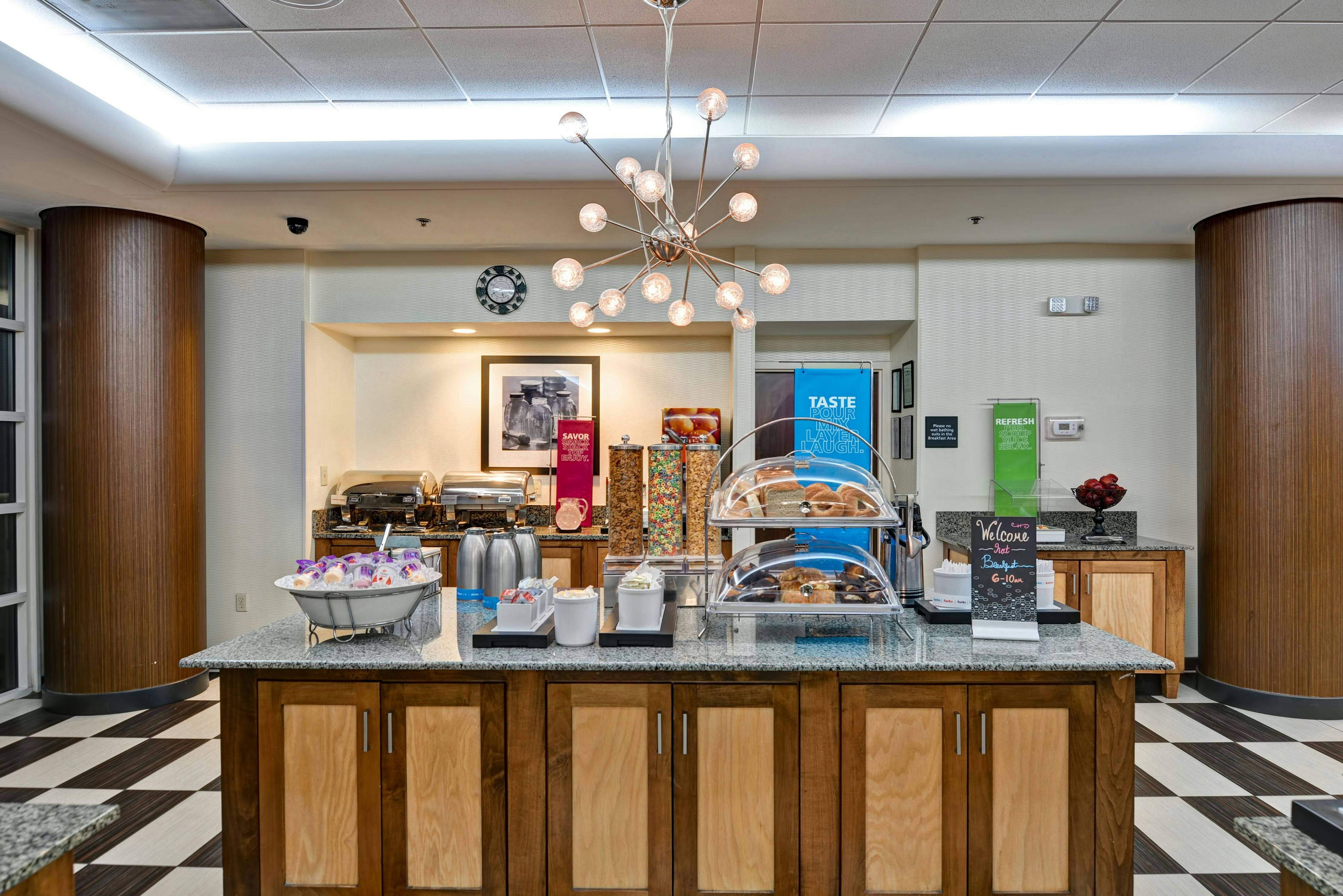 Hampton Inn Mobile-East Bay/Daphne 52/65