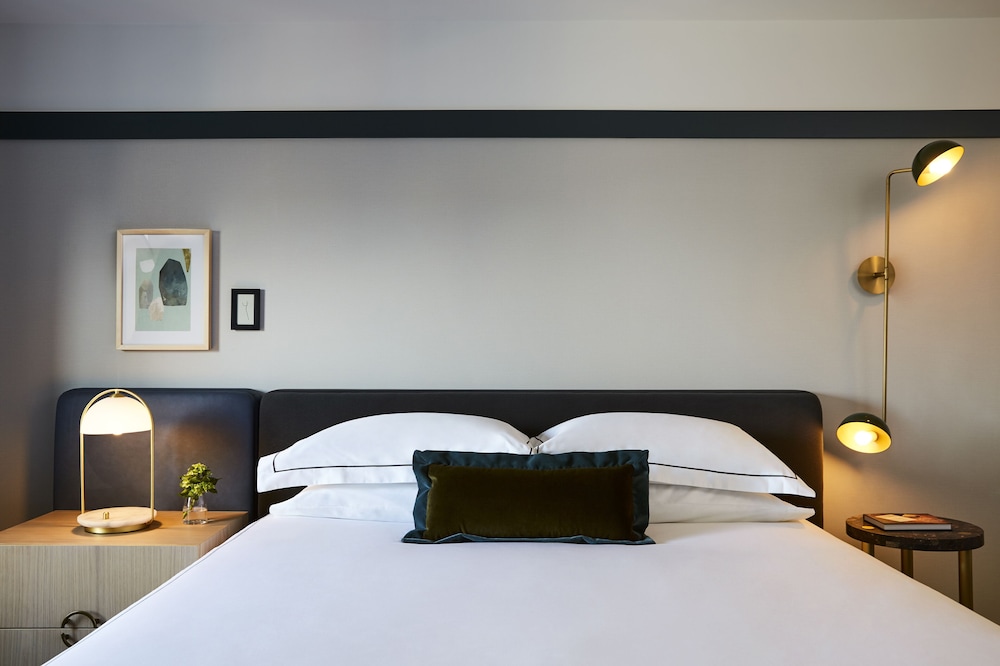 جناح استوديو بسرير كينج، Kimpton Saint George Hotel 4/6